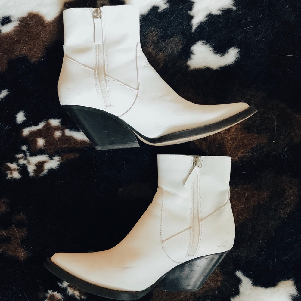 Zara White Leather Cowboy Ankle Boots